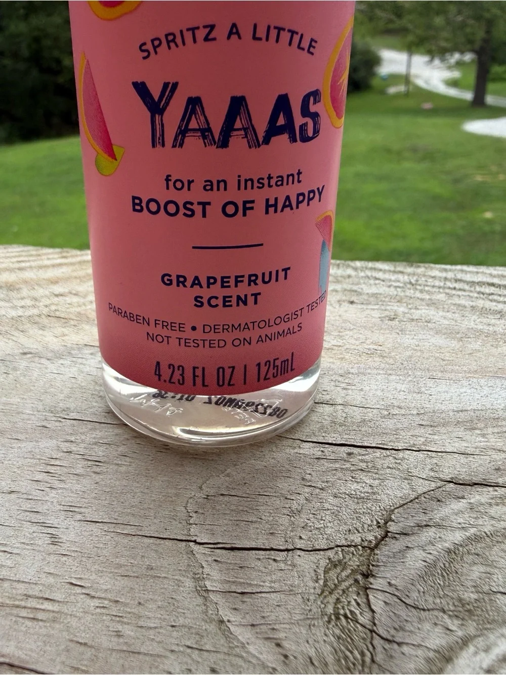 Yaaas Grapefruit Face Mist - Hydrating Facial Mist